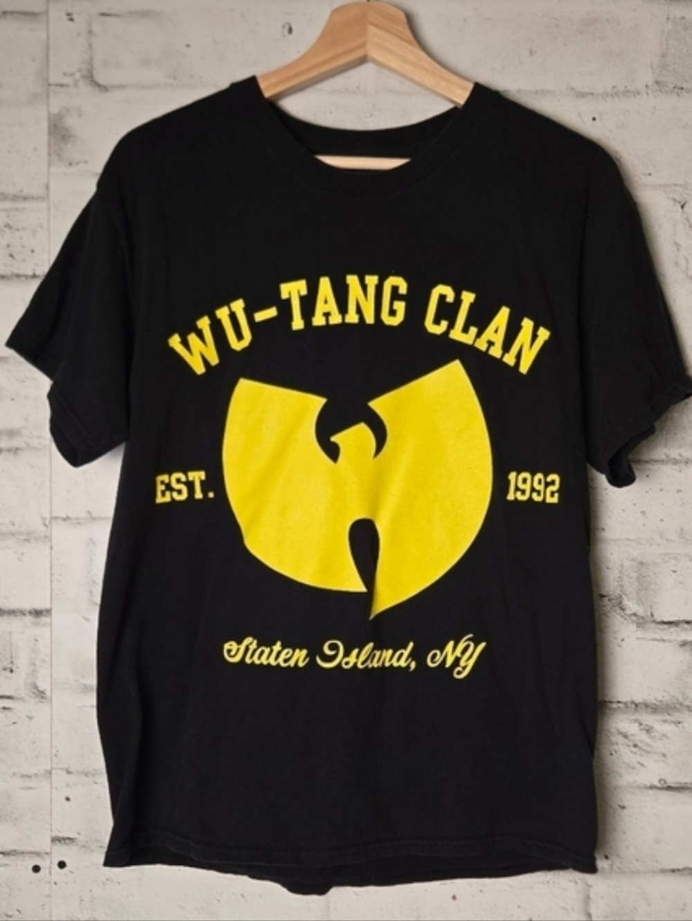 Wu Tang Clan Logo T Shirt Black Yellow Graphic Hip Hop Tee L